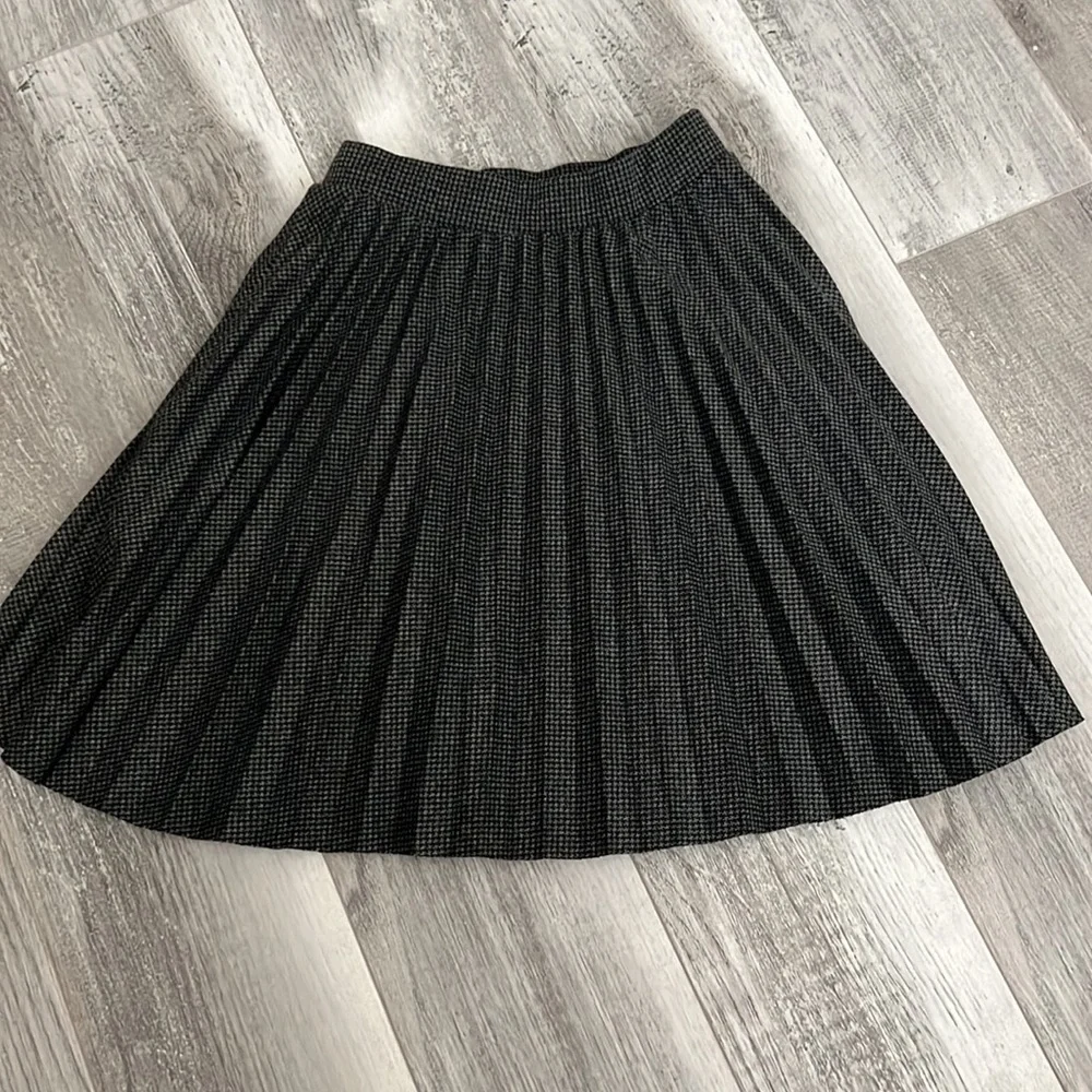 Zara Houndstooth Box Pleated Skirt
